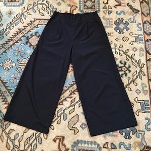 Athleta Brooklyn wide leg crop pant - size 4